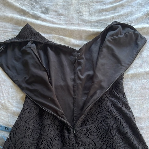 Liz Claiborne Black Lace / Crochet Knit Dress - Picture 15 of 15